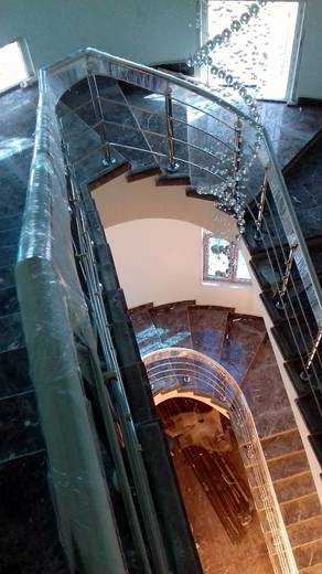 Entrance Lobby & Marble Stairwell — Fifth Settlement, New Cairo