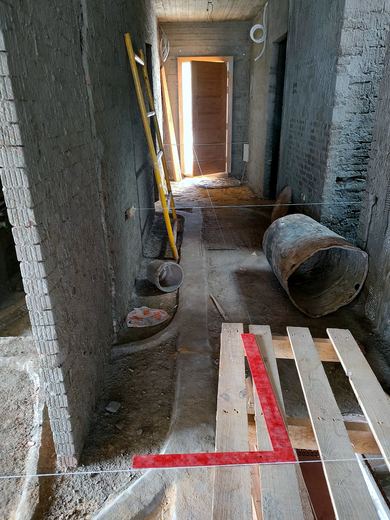 Shell & First Fix — frame 1089