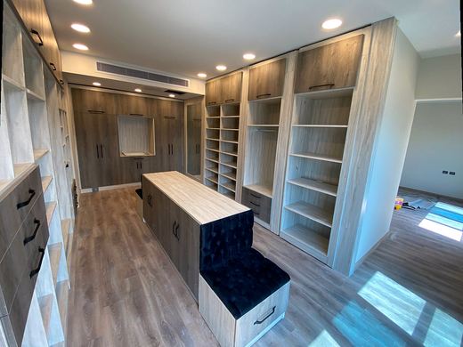 Doors & Joinery