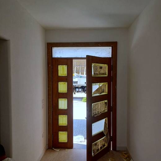 فيلا بحمام سباحة — بلوط وروطان — frame 231