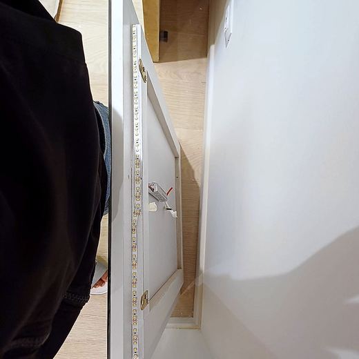 فيلا بحمام سباحة — بلوط وروطان — frame 234
