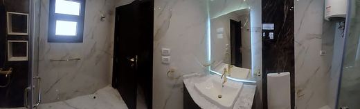 Sea-view Villa — Marble & Brass — frame 302