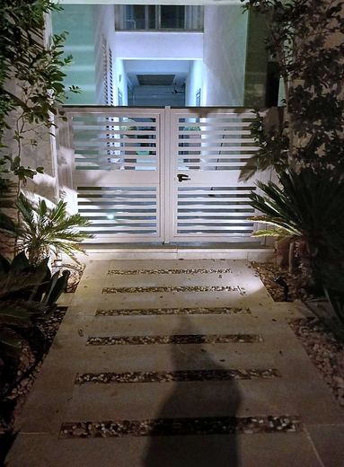 Sea-view Villa — Marble & Brass — frame 427