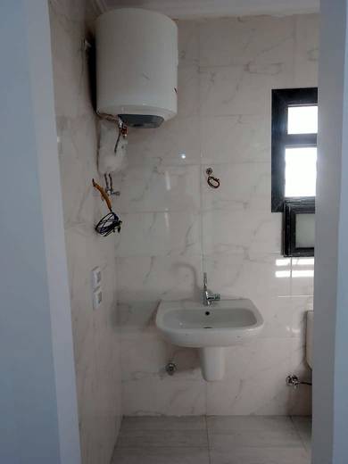 The Bathrooms Programme — frame 527