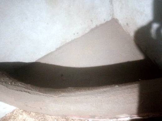 إسطبل الخيول وساحته — frame 767