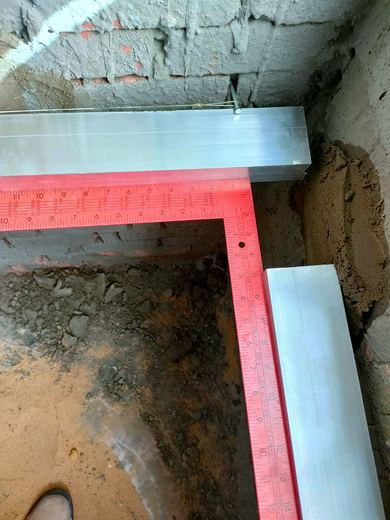 Shell & First Fix — frame 811