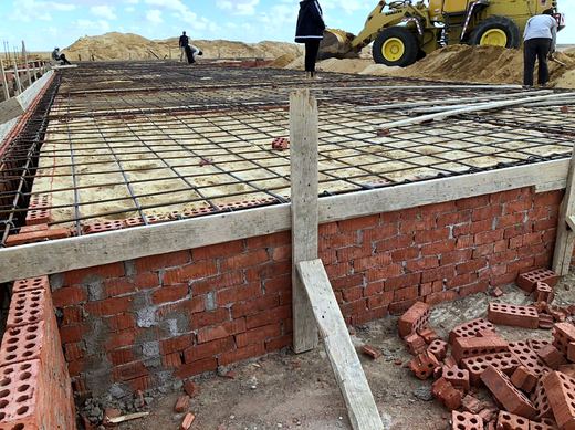 Shell & First Fix — frame 953