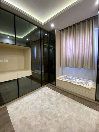 Doors & Joinery