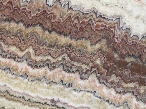 Red Dragon Onyx — semi-precious from Partner supply — imported block